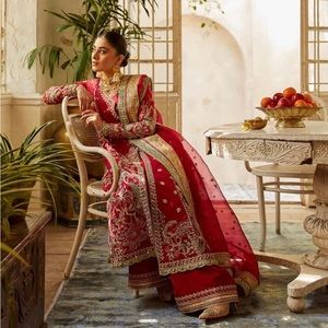 Suffuse Freesia Festive 4 pc suit.